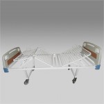 Кровать медицинская механическая четырехсекционная МММ104